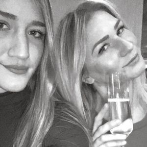 Meet your Posher, Cassandra